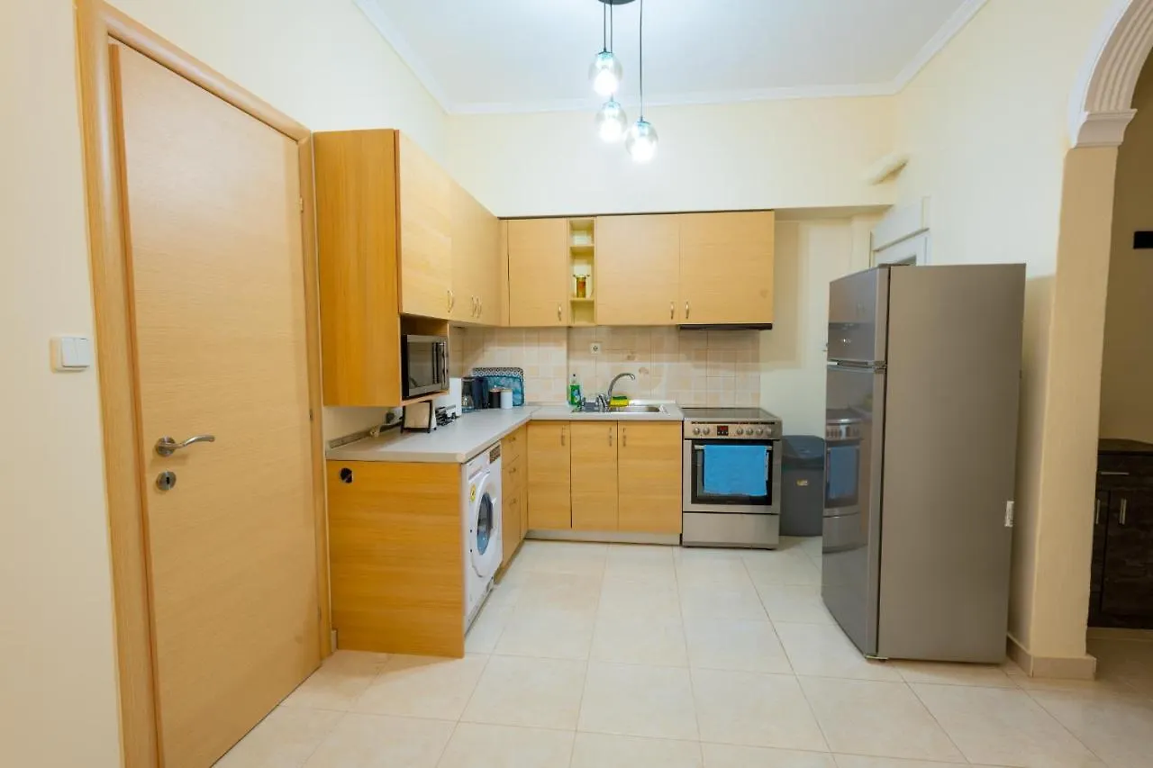 Niovi, Stylish Apartment Near The Waterfront Saloniki